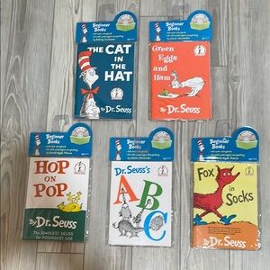 Dr. Seuss Books with CDs Bundle